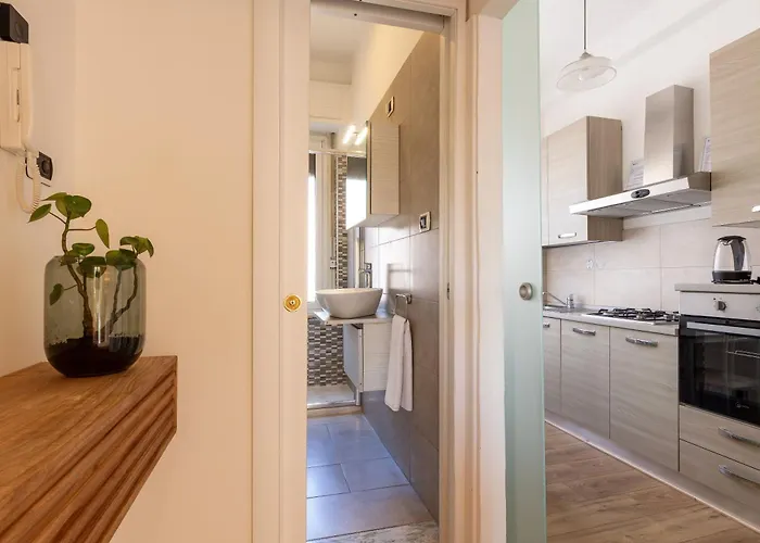 Apt10a - & Terrace Rome
