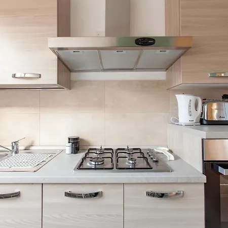 Apt10a - & Terrace