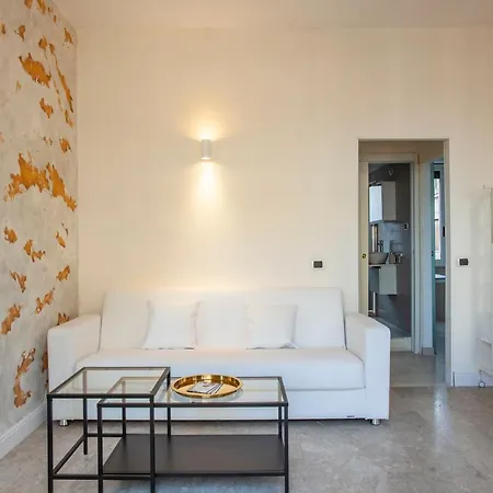 Apt10a - & Terrace Apartment *