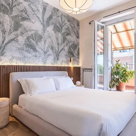 Apt10a - & Terrace *